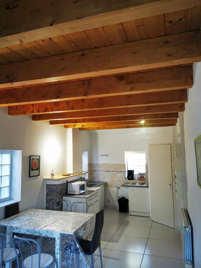 Appartement 4-6 Personnes A Proximite Des Stations Et Grands Cols Saint Avre la Chambre Exteriör bild